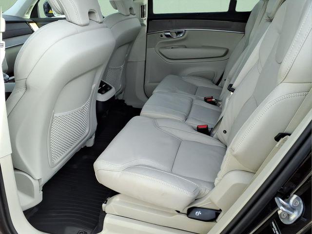 2026 Volvo XC90 Ultra, B6 AWD Gas (mild hybrid), Gasoline, Bright, 7 Seats