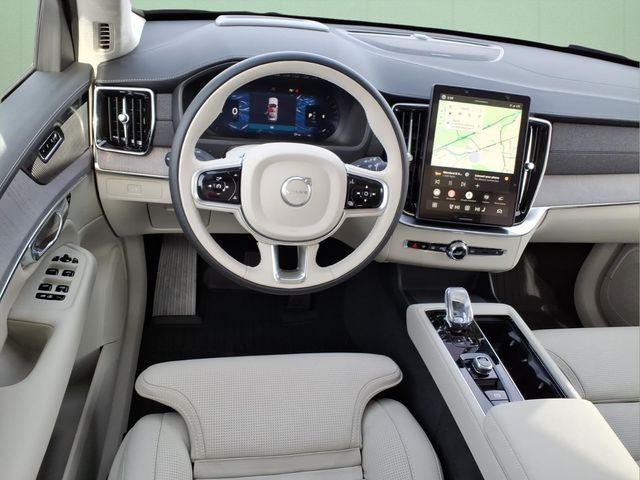 2026 Volvo XC90 Ultra, B6 AWD Gas (mild hybrid), Gasoline, Bright, 7 Seats