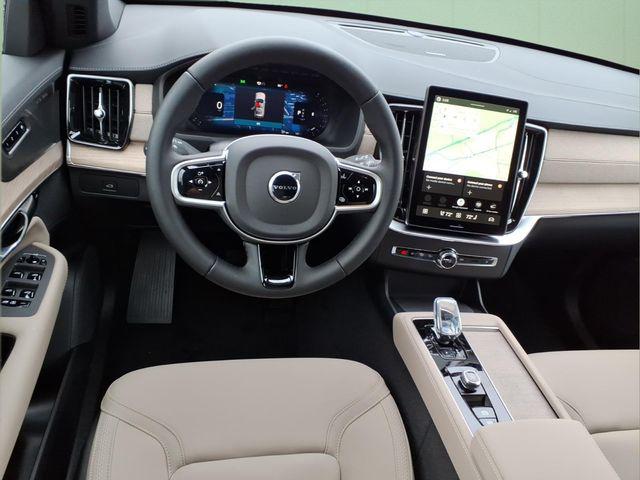 2026 Volvo XC90 Plus, B6 AWD Gas (mild hybrid), Gasoline, Bright, 7 Seats