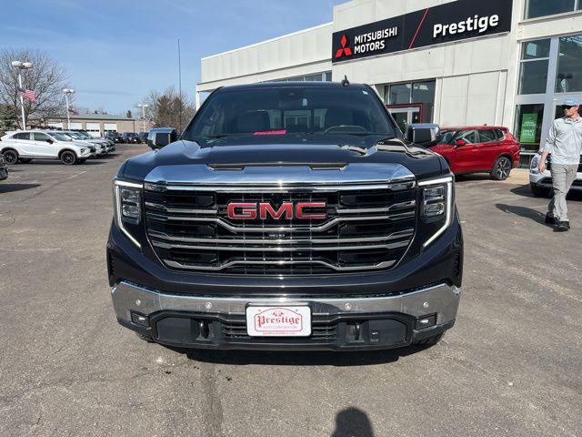 2022 GMC Sierra 1500 4WD Crew Cab Standard Box SLT
