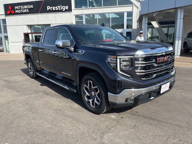 2022 GMC Sierra 1500 4WD Crew Cab Standard Box SLT