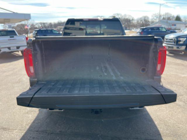 2022 GMC Sierra 1500 4WD Crew Cab Standard Box SLT