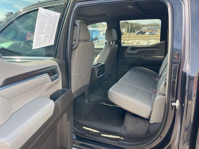 2022 GMC Sierra 1500 4WD Crew Cab Standard Box SLT