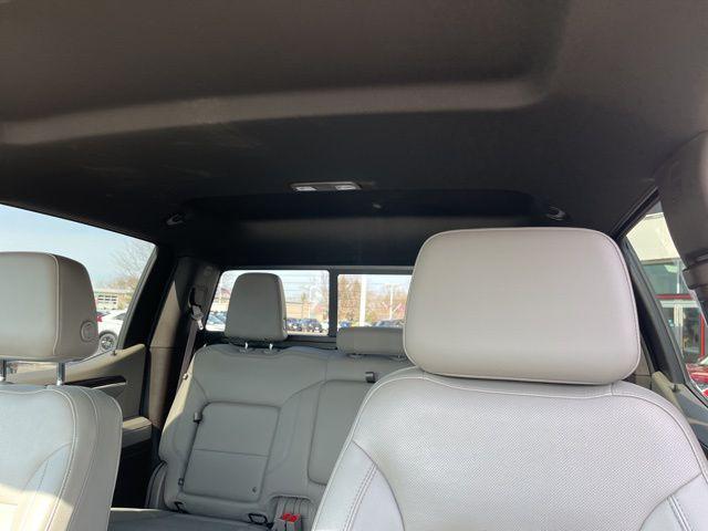 2022 GMC Sierra 1500 4WD Crew Cab Standard Box SLT