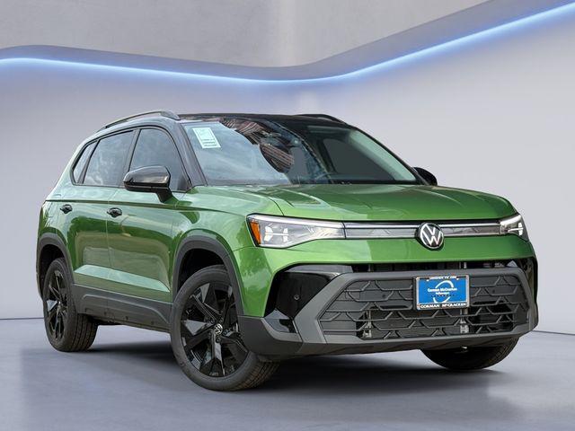 2026 Volkswagen Taos SE Black for sale in Longview, TX