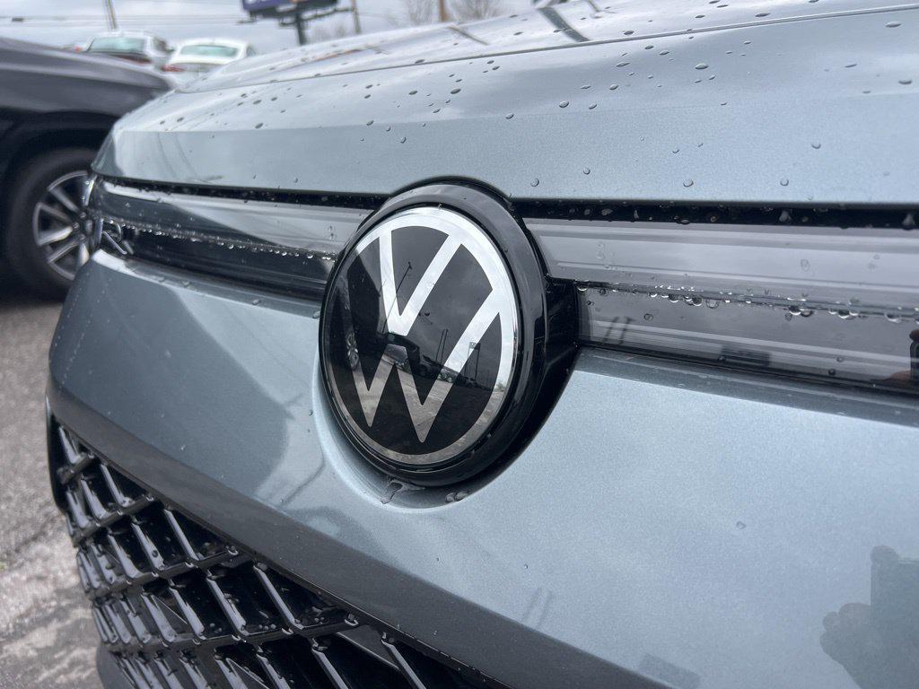 2026 Volkswagen Tiguan SE R-LINE BLACK - Photo 11