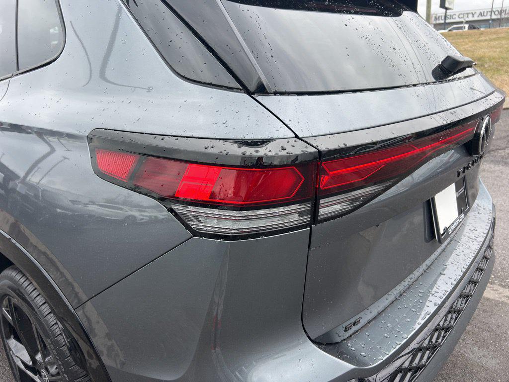 2026 Volkswagen Tiguan SE R-LINE BLACK - Photo 13