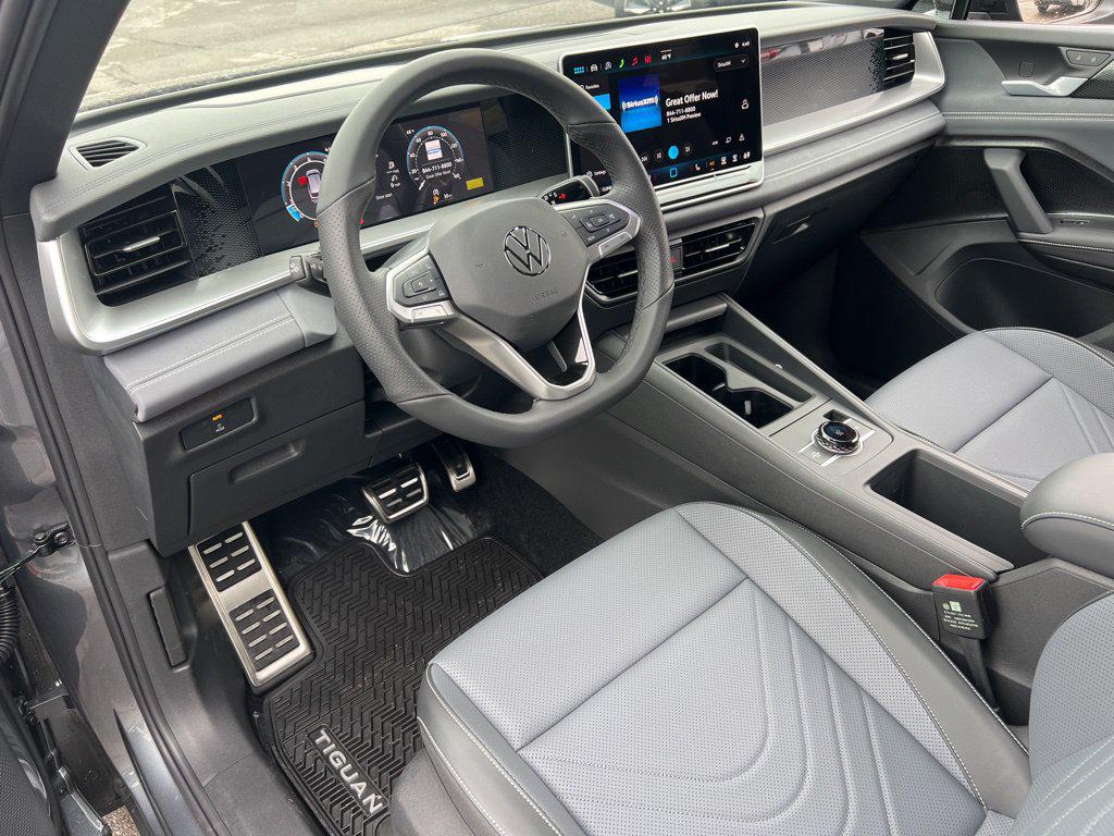 2026 Volkswagen Tiguan SE R-LINE BLACK - Photo 15