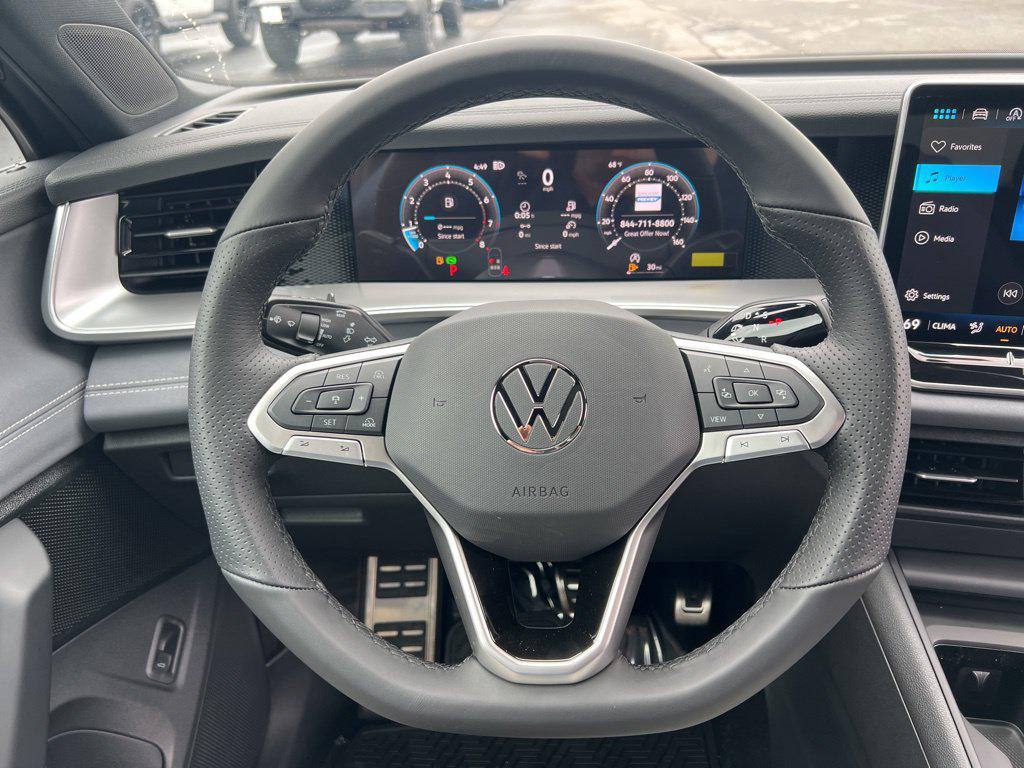 2026 Volkswagen Tiguan SE R-LINE BLACK - Photo 16