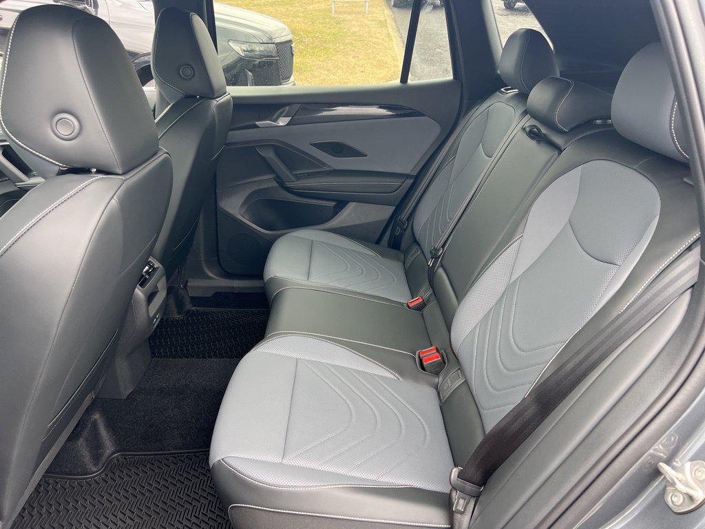 2026 Volkswagen Tiguan SE R-LINE BLACK - Photo 25