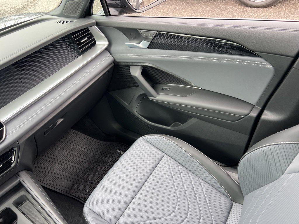 2026 Volkswagen Tiguan SE R-LINE BLACK - Photo 27