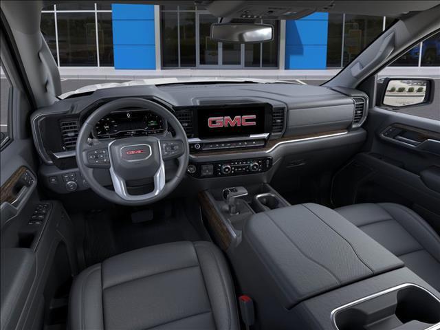 2026 GMC Sierra 1500 Crew Cab, Short Bed, SLT, 4WD