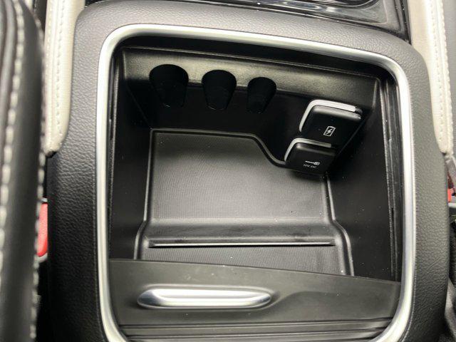 2022 Chrysler Pacifica Hybrid Limited