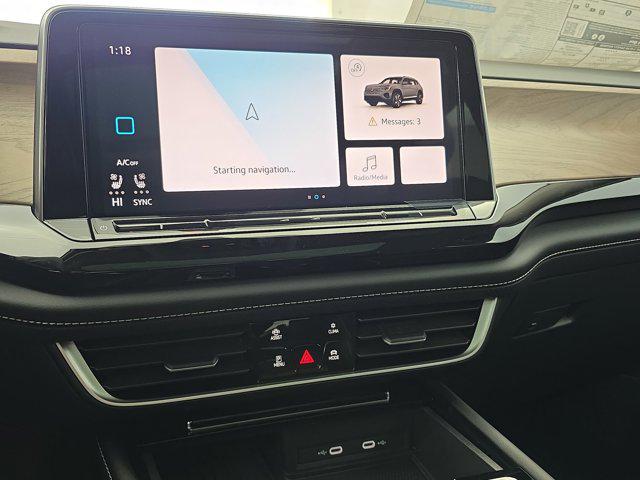 2026 Volkswagen Atlas SE with Technology