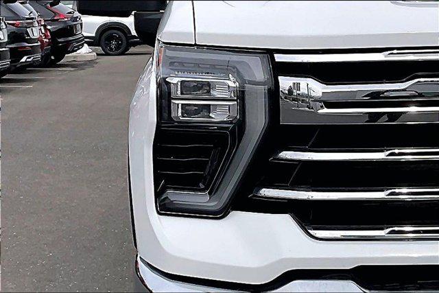 2024 Chevrolet Silverado 2500HD 4WD Crew Cab Standard Bed LTZ