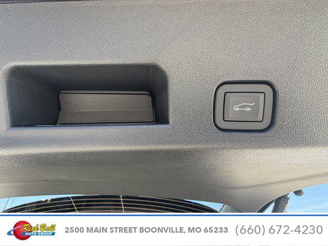 2026 GMC Acadia Elevation AWD
