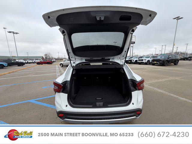 2026 Chevrolet Trax FWD LT