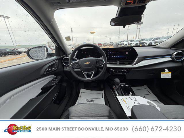 2026 Chevrolet Trax FWD LT
