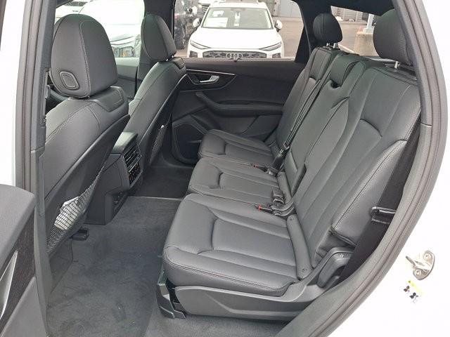 2026 Audi Q7 Premium Plus TFSI quattro tiptronic