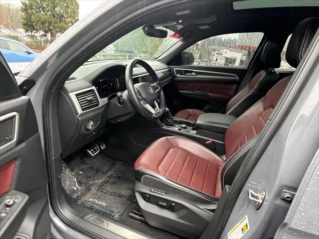 2023 Volkswagen Atlas Cross Sport 3.6L V6 SEL Premium R-Line