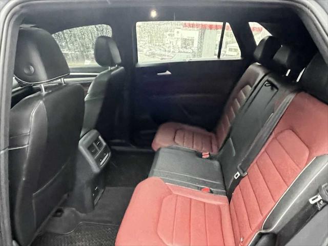 2023 Volkswagen Atlas Cross Sport 3.6L V6 SEL Premium R-Line