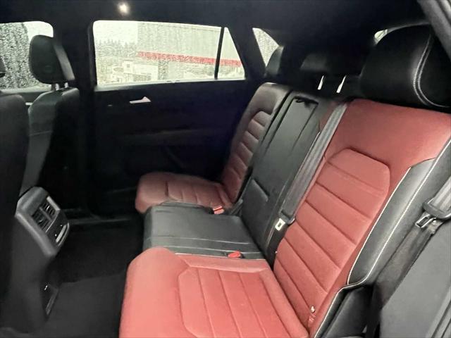 2023 Volkswagen Atlas Cross Sport 3.6L V6 SEL Premium R-Line