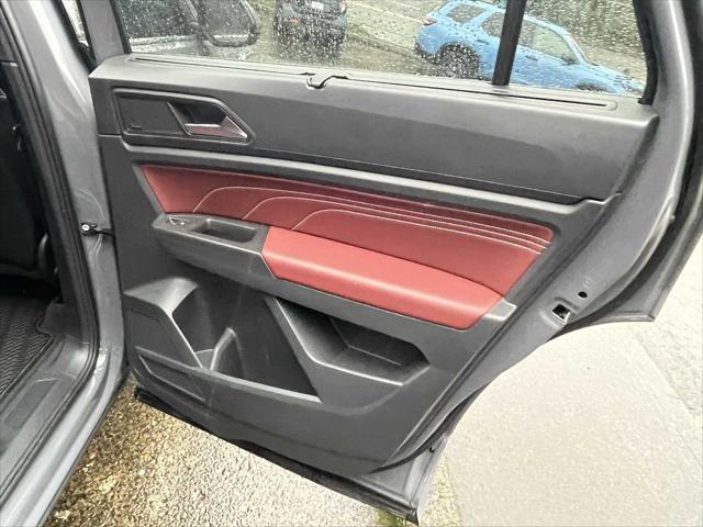 2023 Volkswagen Atlas Cross Sport 3.6L V6 SEL Premium R-Line