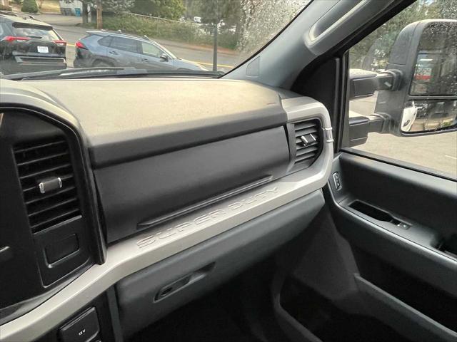 2024 Ford F-250 XLT 4WD Crew Cab 6.75 Box