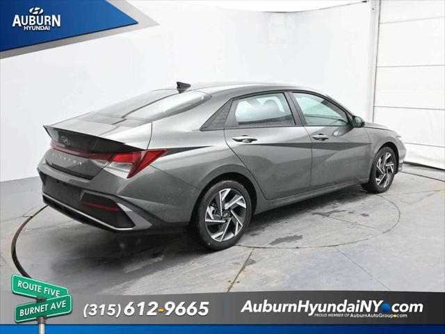 2025 Hyundai Elantra SEL Sport