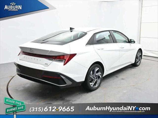 2025 Hyundai Elantra Hybrid Limited