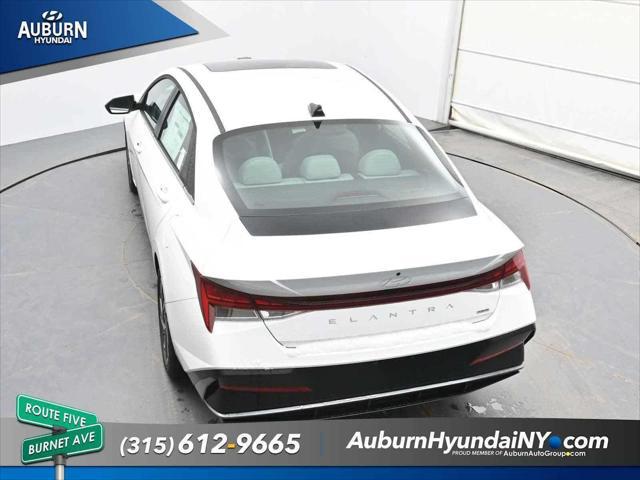 2025 Hyundai Elantra Hybrid Limited