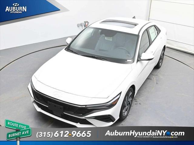 2025 Hyundai Elantra Hybrid Limited