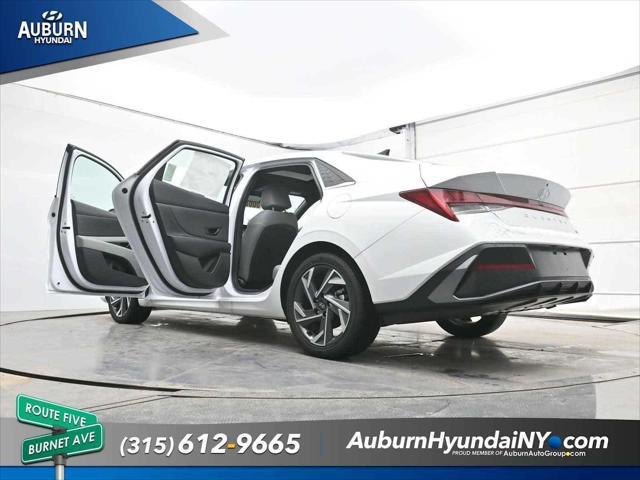 2025 Hyundai Elantra Hybrid Limited