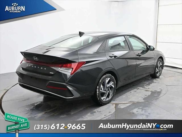 2025 Hyundai Elantra Hybrid SEL Sport