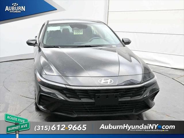 2025 Hyundai Elantra Hybrid SEL Sport