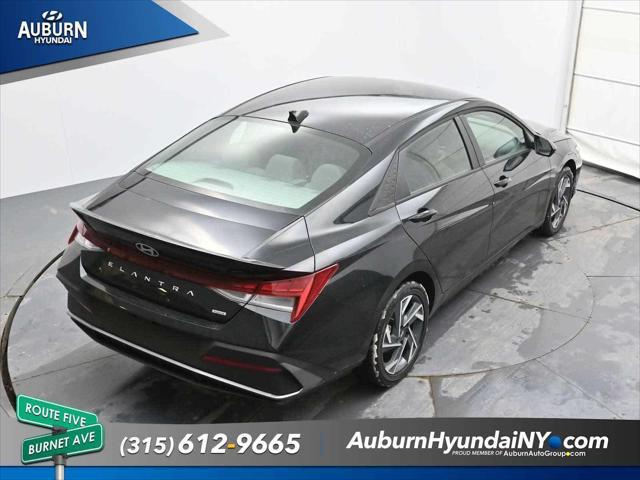 2025 Hyundai Elantra Hybrid SEL Sport