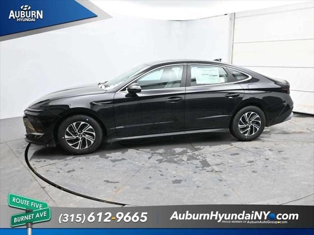 2026 Hyundai Sonata Hybrid Blue