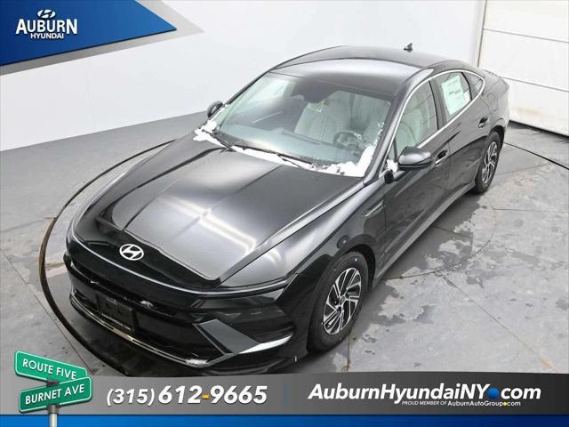 2026 Hyundai Sonata Hybrid Blue