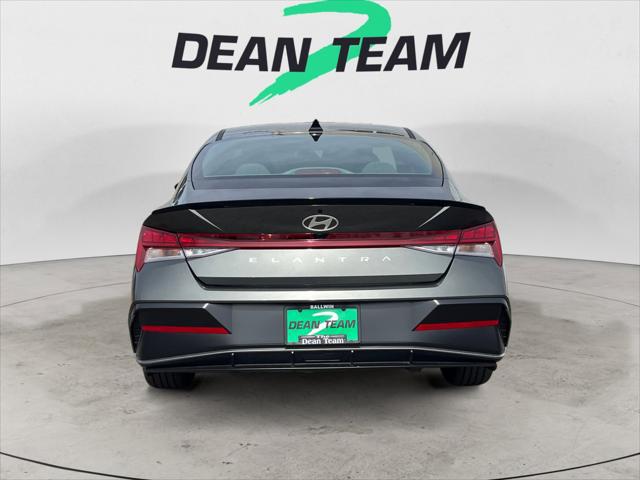 2026 Hyundai Elantra SEL Sport Premium
