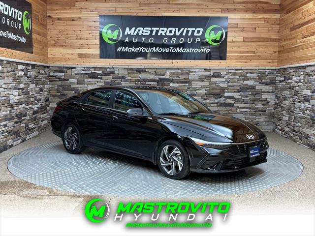 2025 Hyundai Elantra Hybrid Limited for sale in YORKVILLE, NY