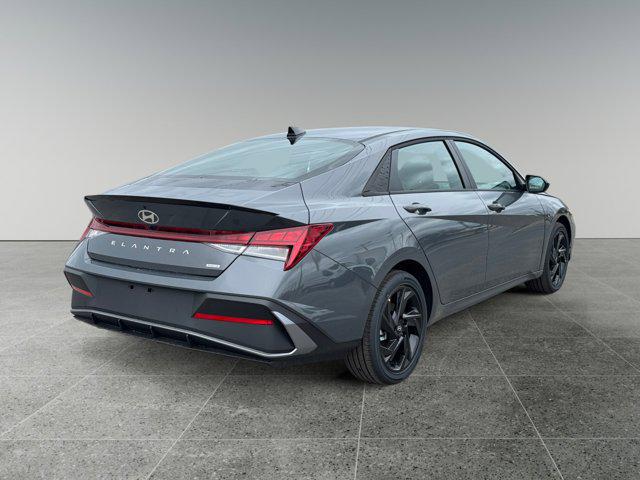 2026 Hyundai Elantra Hybrid SEL Sport