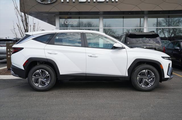 2026 Hyundai Tucson Hybrid Blue SE
