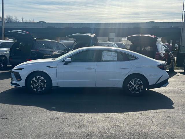 2026 Hyundai Sonata Hybrid Blue