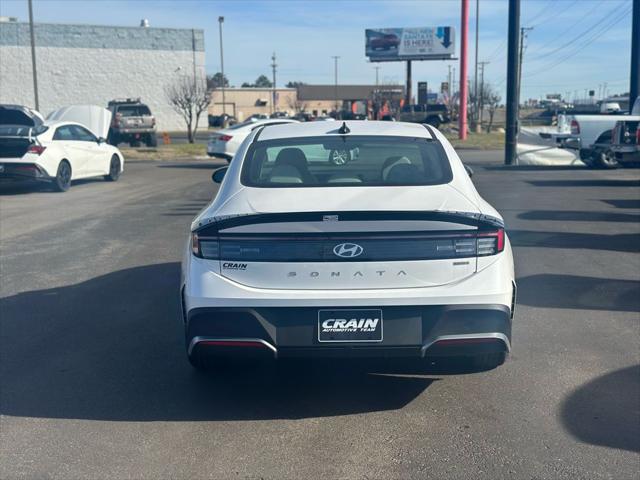 2026 Hyundai Sonata Hybrid Blue