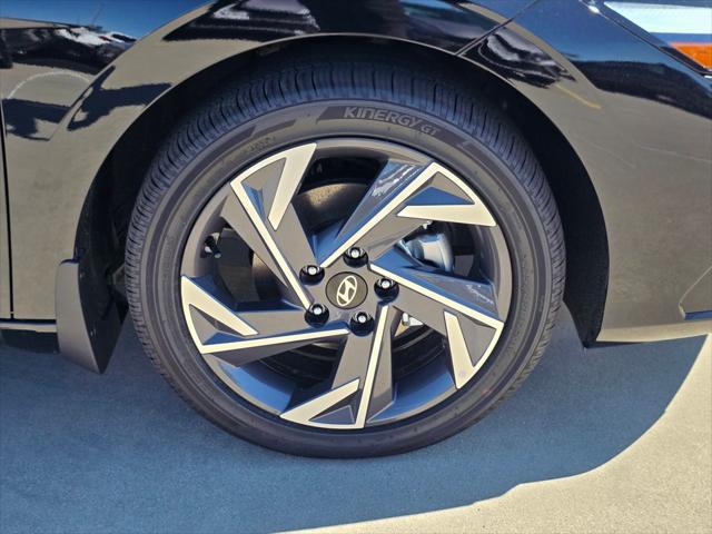 2026 Hyundai Elantra Hybrid Limited