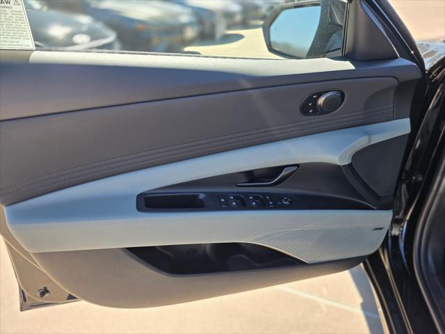 2026 Hyundai Elantra Hybrid Limited
