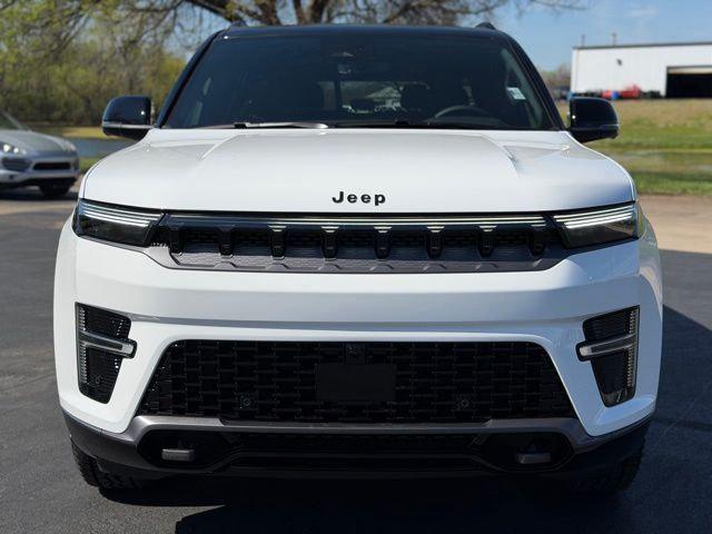 2026 Wagoneer Grand Wagoneer GRAND WAGONEER UPLAND 4X4