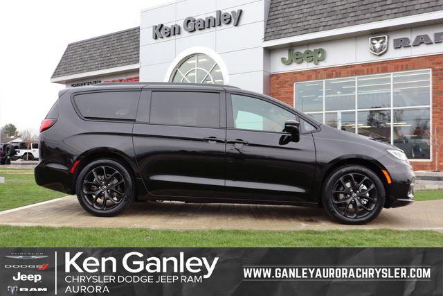 2026 Chrysler Pacifica PACIFICA SELECT