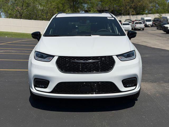 2026 Chrysler Pacifica PACIFICA LIMITED AWD