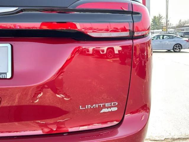 2026 Chrysler Pacifica Limited AWD
